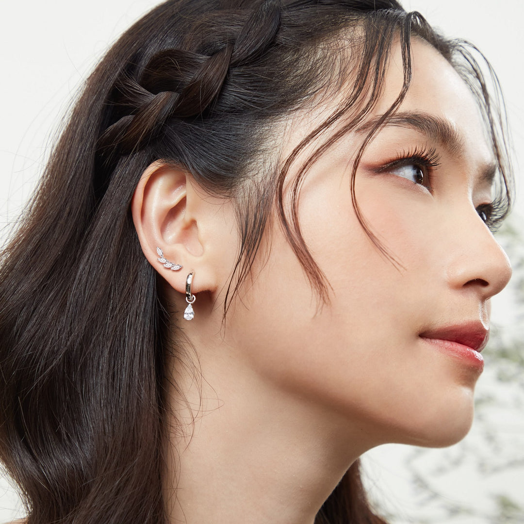221E0560-01-Merii-Silver-CZ-leaf-crawler-stud-stud-earrings