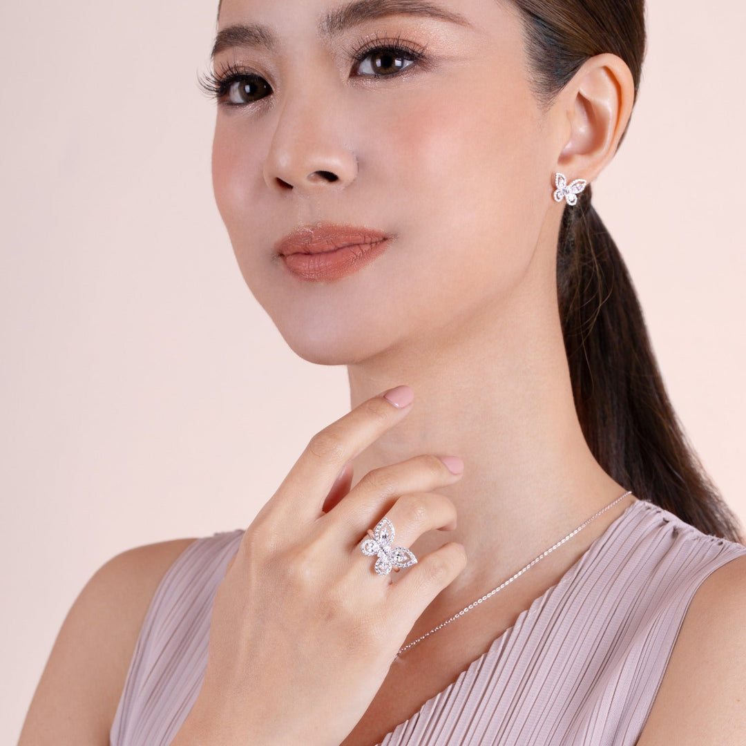 221R0563-01-Papillon-silver-with-marquise-cz-glasswing-butterfly-statement-ring_2