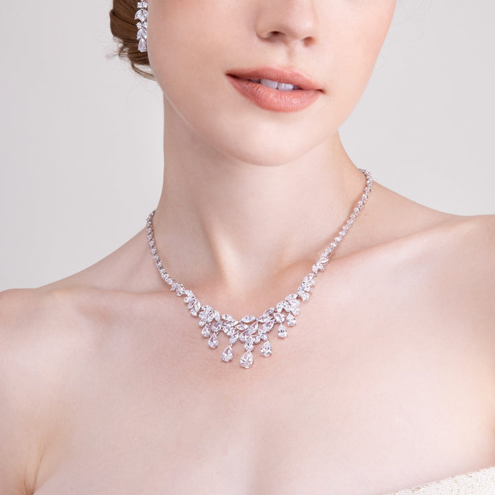 221N0369-01-Merii-Silver-multi-shaped-CZ-necklace-victorian-style