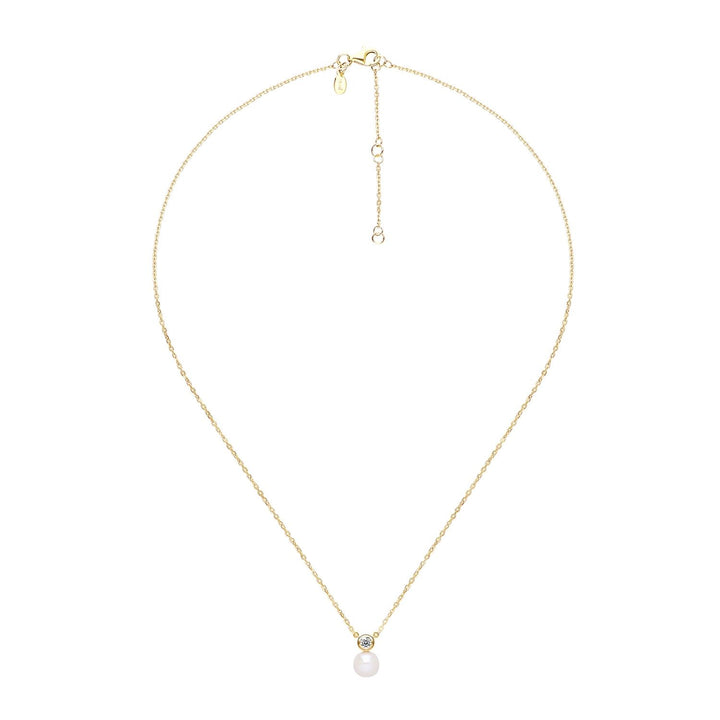 Classic Pearl: สร้อยคอเงินชุบทองคำ 23K ประดับไข่มุกน้ำจืดและ CZ ทรง Round Cut