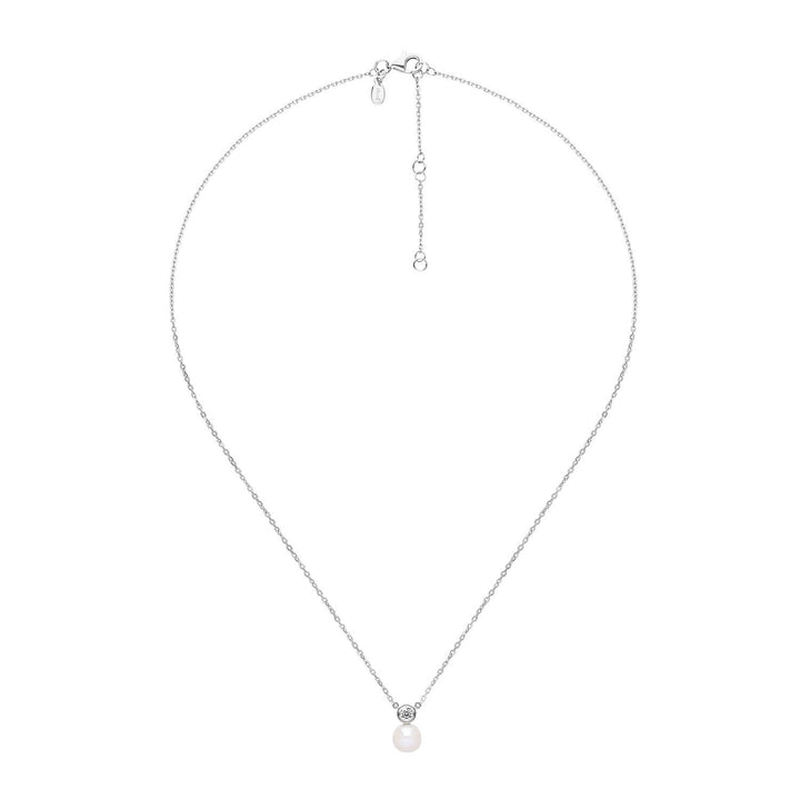 Classic Pearl: สร้อยคอเงินชุบโรเดียม ประดับไข่มุกน้ำจืดและ CZ เจียระไน 100 เหลี่ยม
