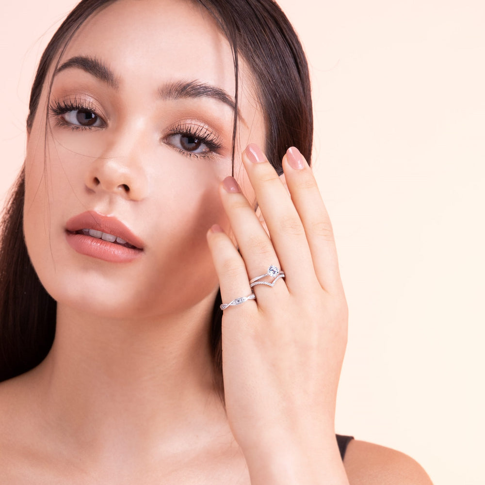 221R0425-01-5_Merii_100_Cut__Classic_100_facets_Solitaire_Round_shape_Ring