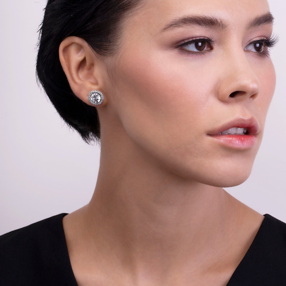 221E0024-01_Merii_100_Cut__Classic_Stud_Earrings_Round_center_(8.2_mm.)_(เนเธเธ
เนเธยเนเธเธเนเธเธ_44-0.64_ct.)