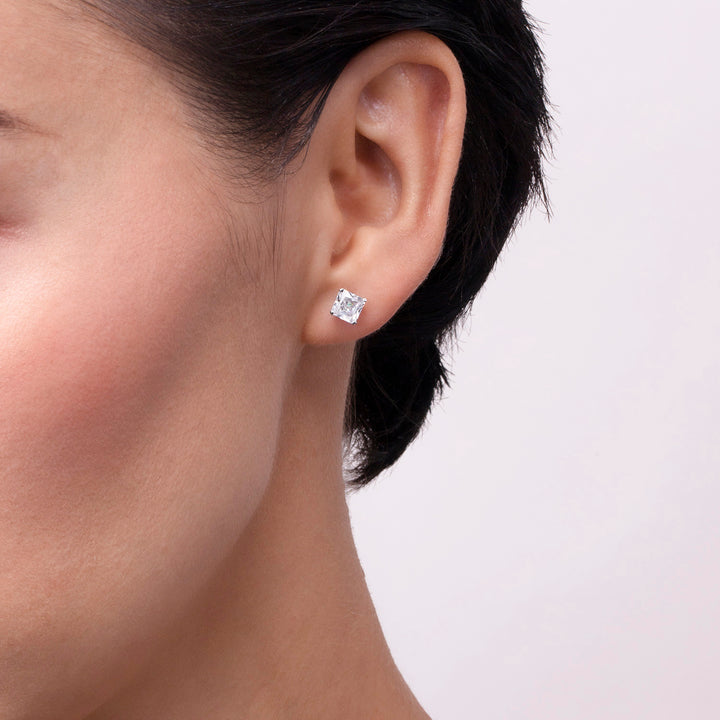 221E0036-01_Silver_princess_cut_CZ_solitaire_stud_earrings