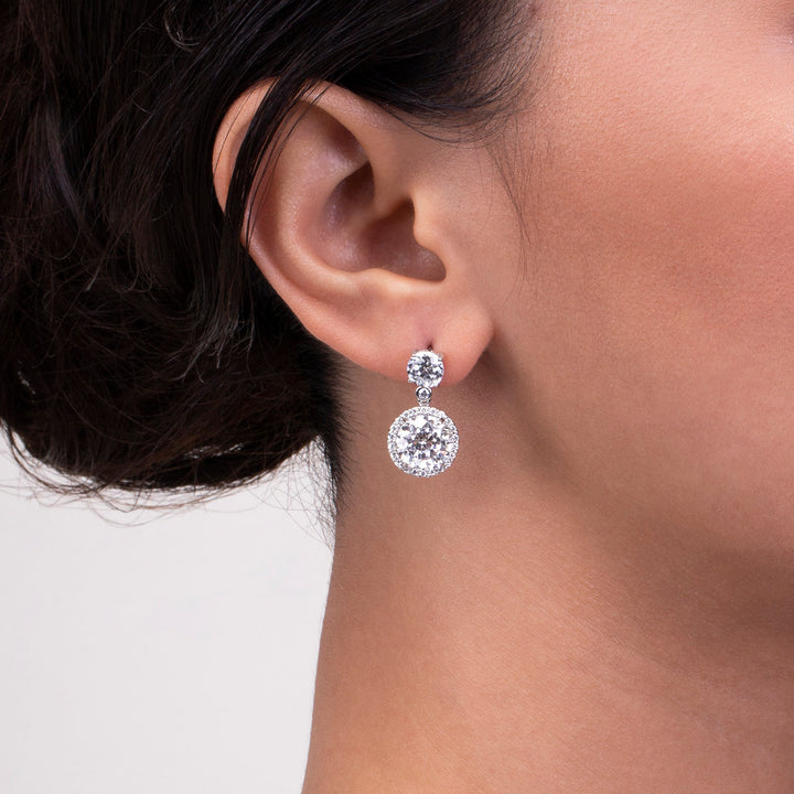 221E0064_01_Classic_100_cut_Silver_cz_round_shape_drop_earrings
