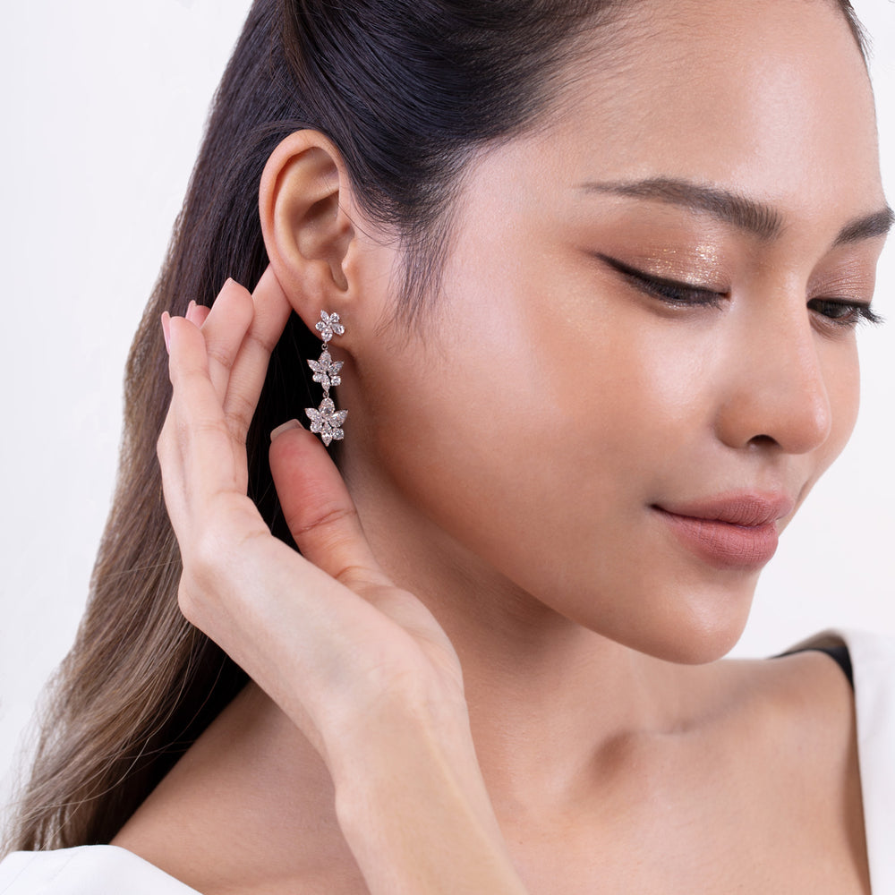 221E0328-01_Silver_large_dangle_earrings
