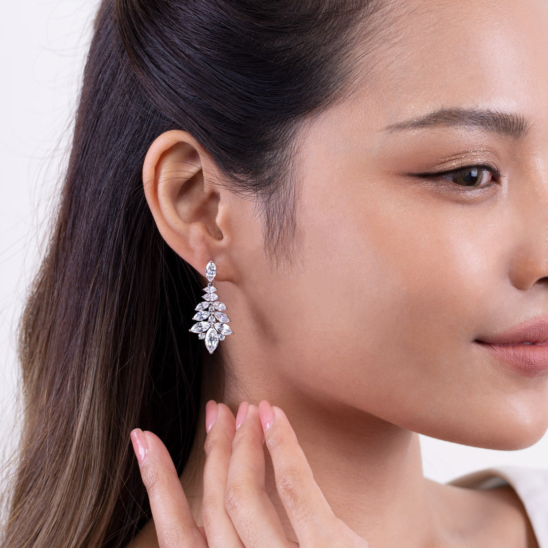 221E0338-01_Silver_CZ_leaf_drop_earrings
