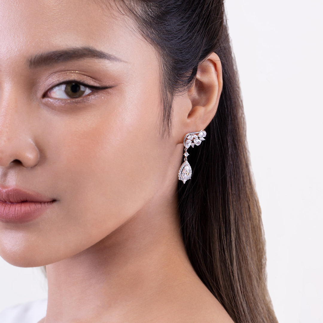 221E0394-01_Silver_CZ_angle_wing_dangle_earrings