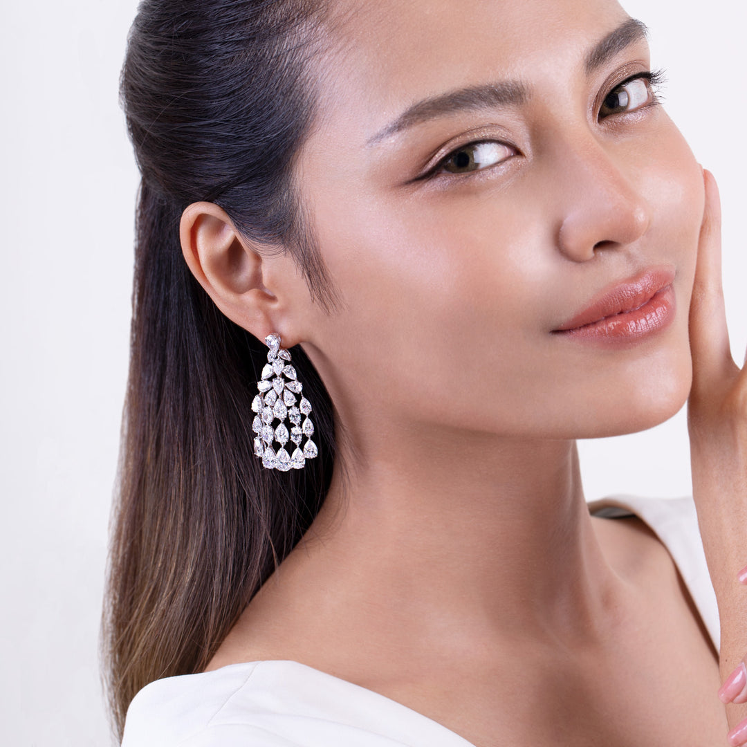 221E0414-01_Silver_CZ_chandelier_earrings