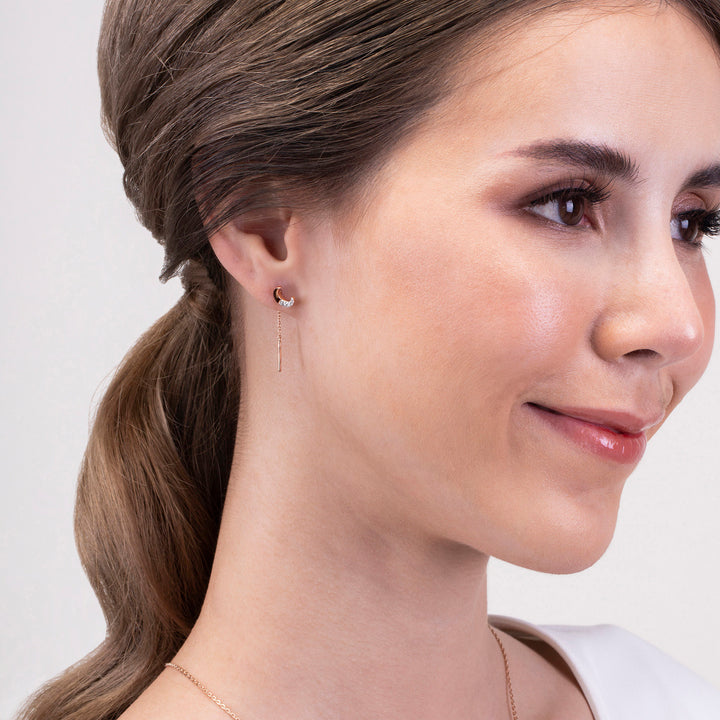 221E0425-01_Memento_Moon_threader_earrings_with_Sterling_silver_and_Rose_gold_Plated