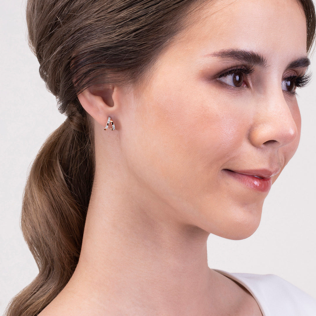 221E0427-01_Memento_V_minimals_earrings_with_Sterling_silver_and_Rose_gold_Plated