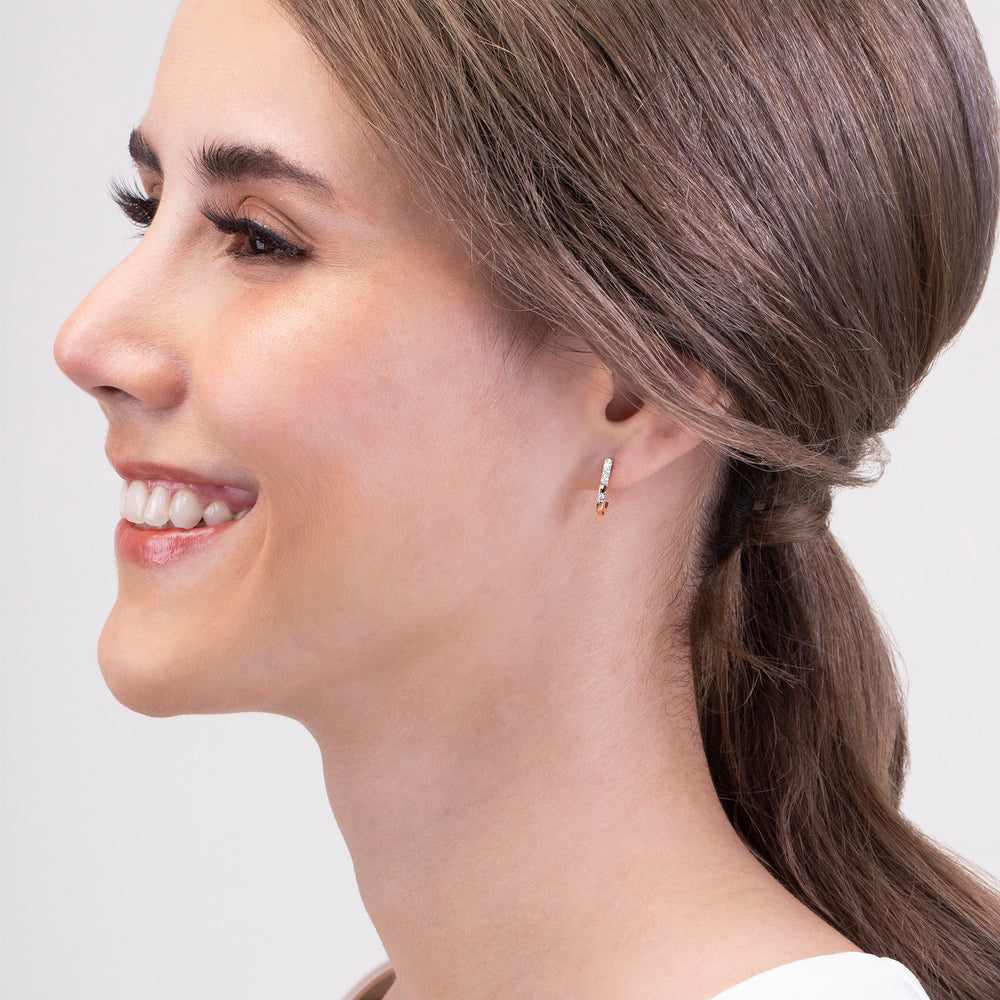 221E0428-01_Memento_D-line_earrings_with_Sterling_silver_and_Rose_gold_Plated