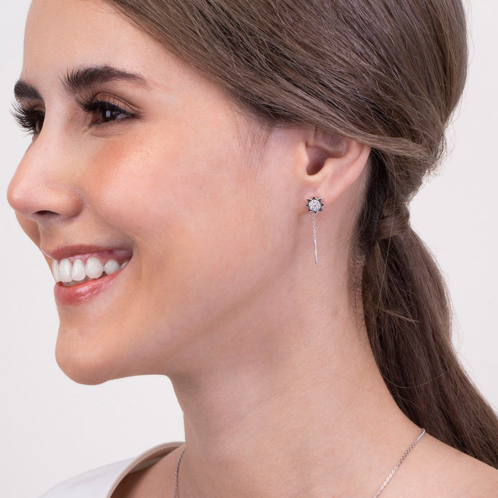221E0436-01_Memento_Sun_threader_earrings_with_Sterling_silver_and_Rhodaim_Plated
