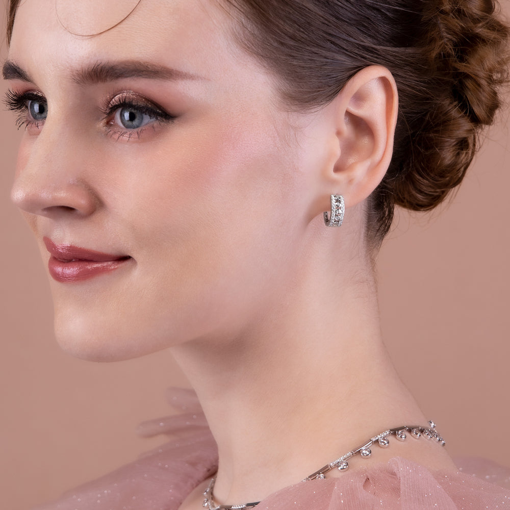 221E0459-01-Silver-round-cut-cz-oval-hoop-earrings