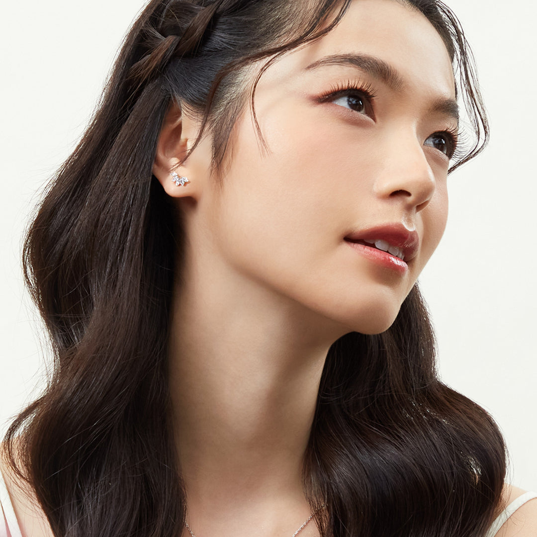 221E0561-01-Merii-Silver-CZ-floral-leaf-stud-earrings