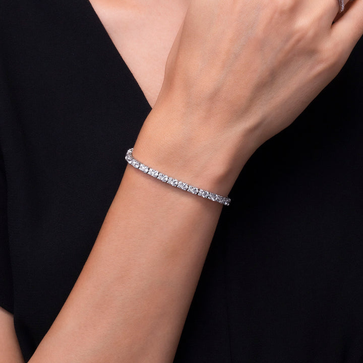 221L0053-01_Merii_100_cut_CZ_Bracelet_classic_in_Sterling_Silver_(0.10,0.01_ct.)