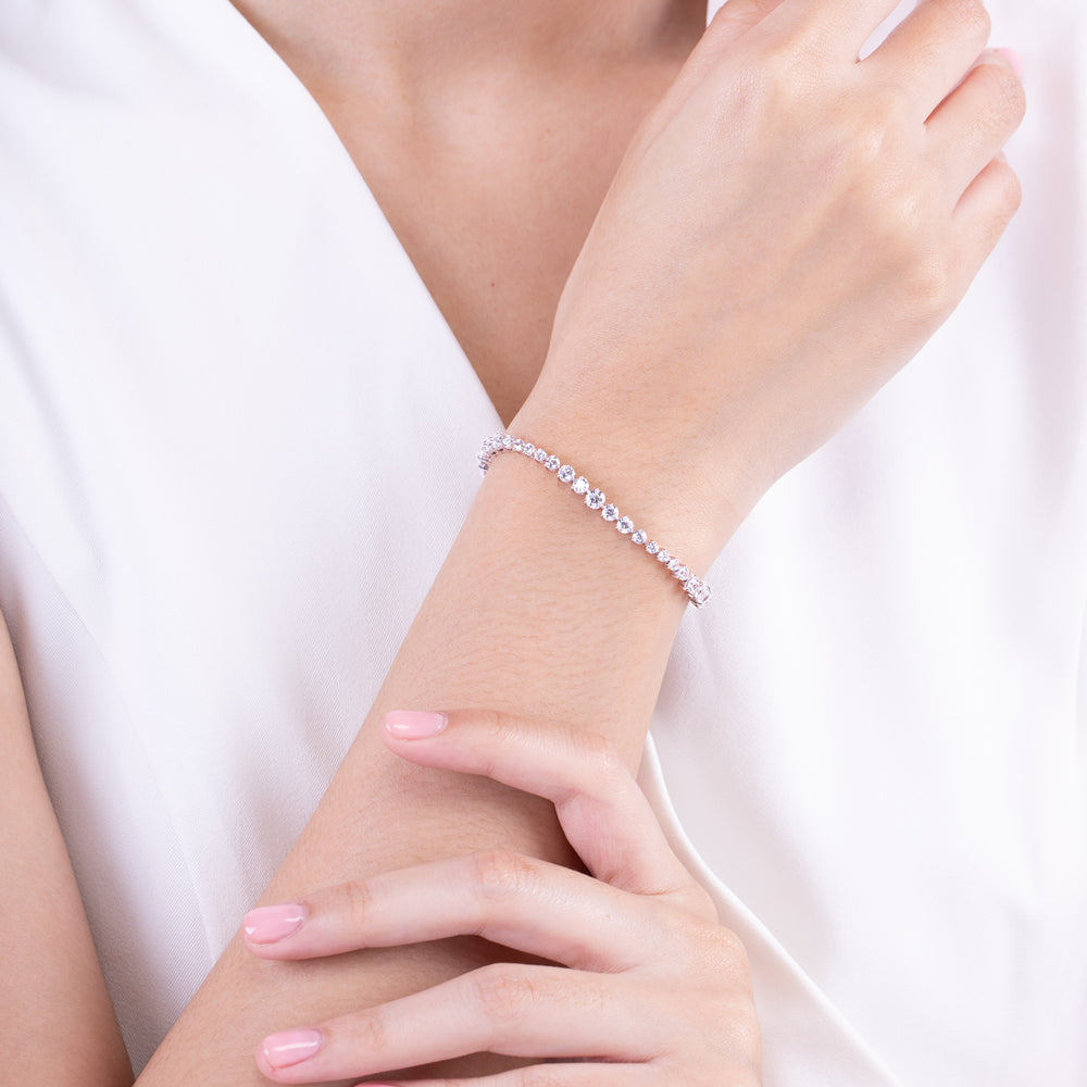221L0210_01_Classic_100_cut_Silver_cz_round_shape_bracelet
