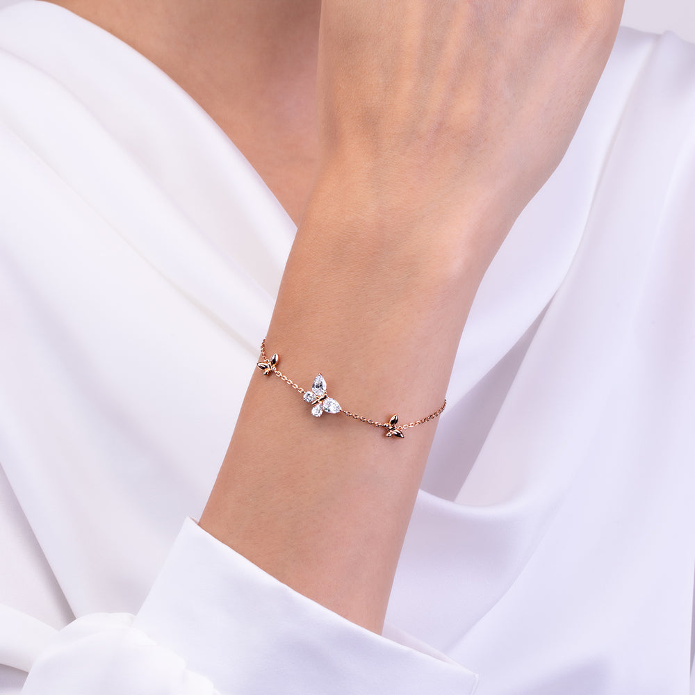 221L0280-01_Papillon_Rose_gold_plated_sparkly_3_butterflies_bracelet