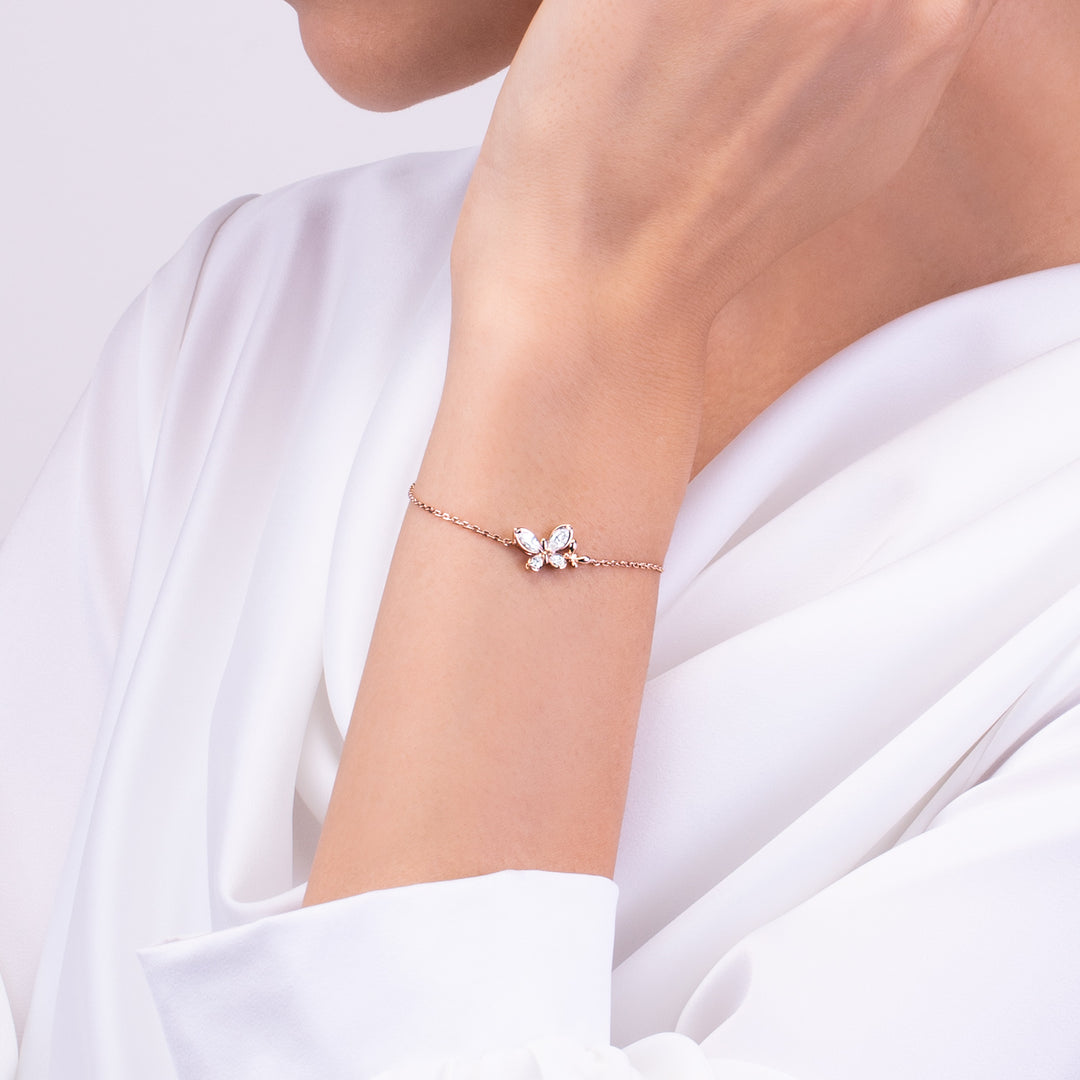 221L0281-01_Papillon_Rose_gold_plated_sparkly_butterfly_bracelet