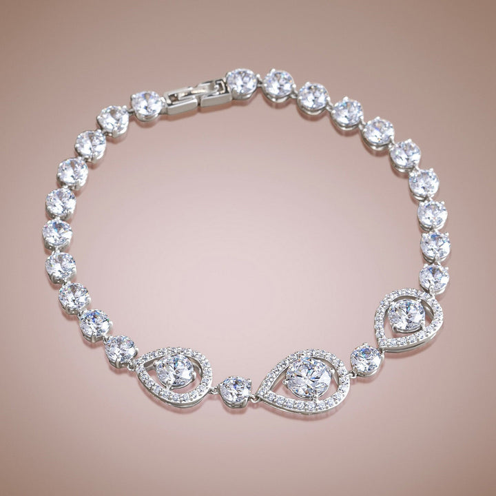 221L0341-01-Silver-with-100-facets-CZ-millenia-pear-bracelet