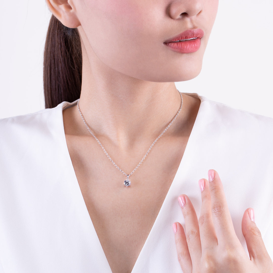 221N0029_01_Classic_100_cut_Silver_cz_round_shape_classic_necklace
