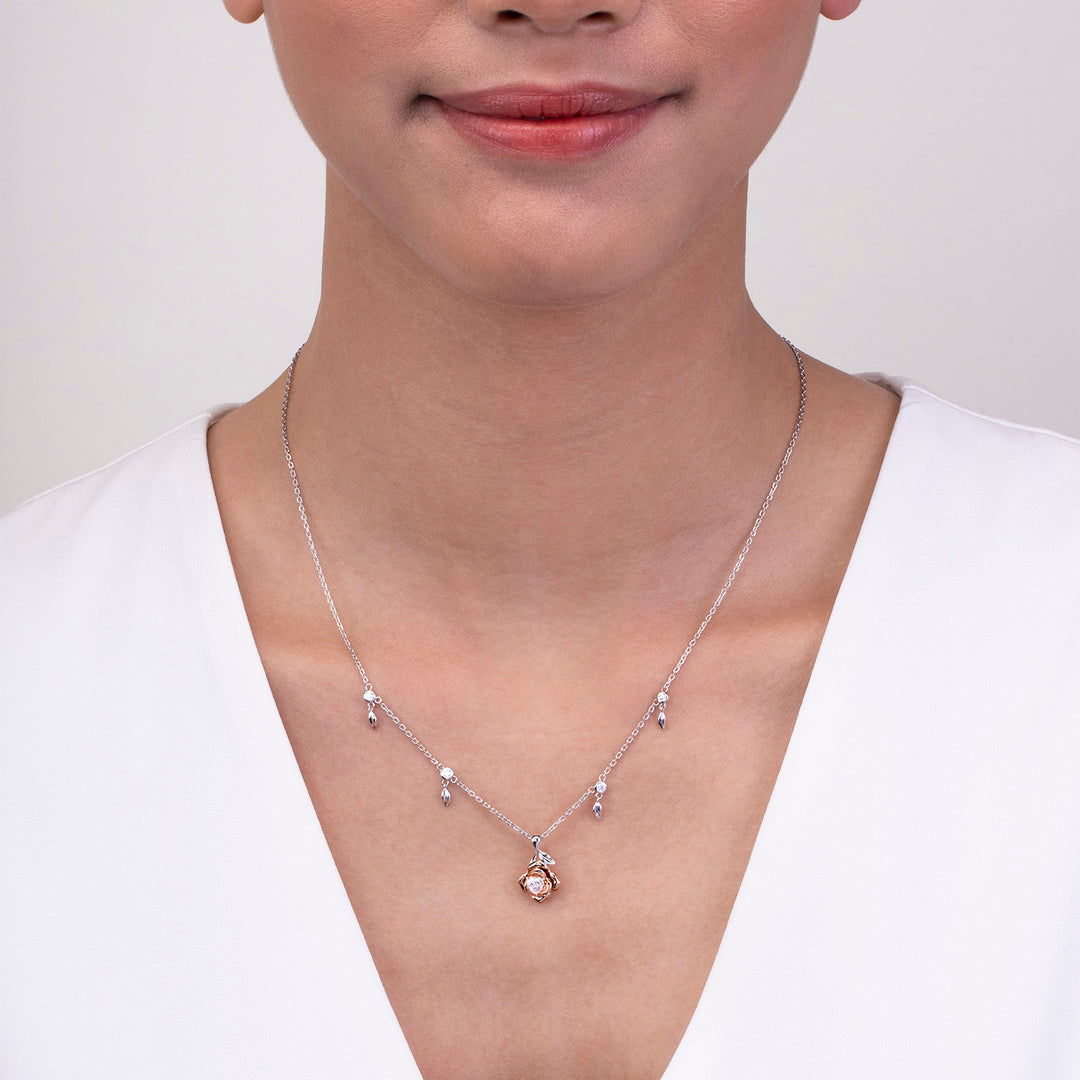 221N0238-01_Silver_heart_cut_CZ_rose_pendant_necklace