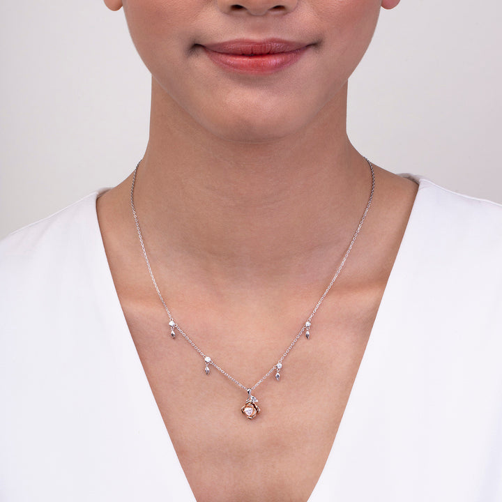 221N0238-01_Silver_heart_cut_CZ_rose_pendant_necklace