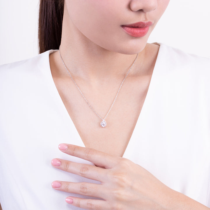 221N0242-01_Silver_CZ_pear_halo_necklace