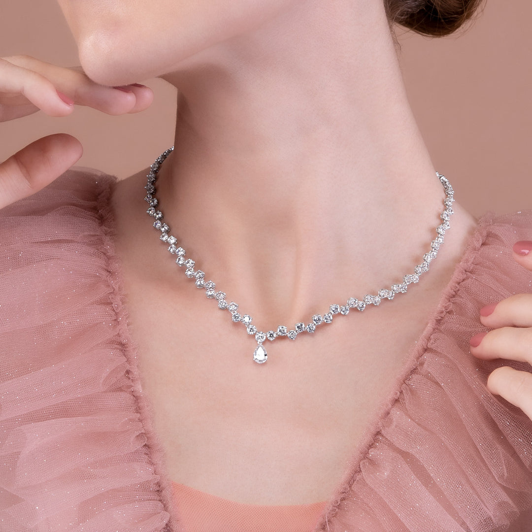 221N0244-01_Merii_Dewdrop__Elegant_Dewdrop_Necklace_Sterling_silver_and_Rhodium_Plated