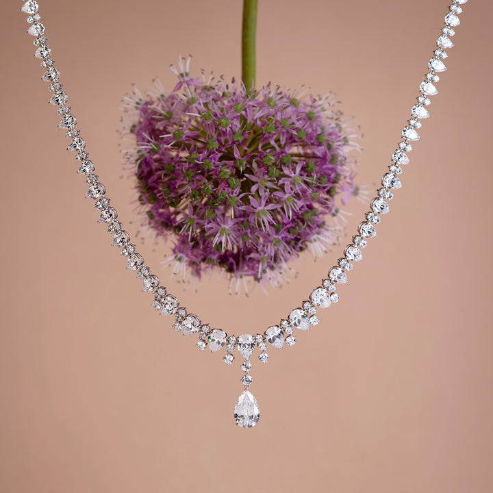 221N0277-01_Silver_CZ_pear_shape_tardrop_necklace