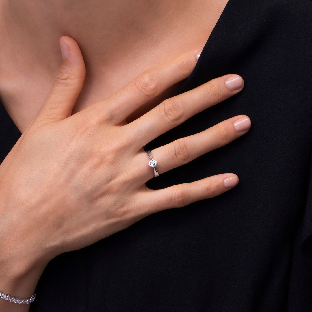 221R0126-01-5_Merii_100_Cut__Classic_100_Cut_Ring_Solitaire_Round_shape_0.50_ct._(5.2_mm.)
