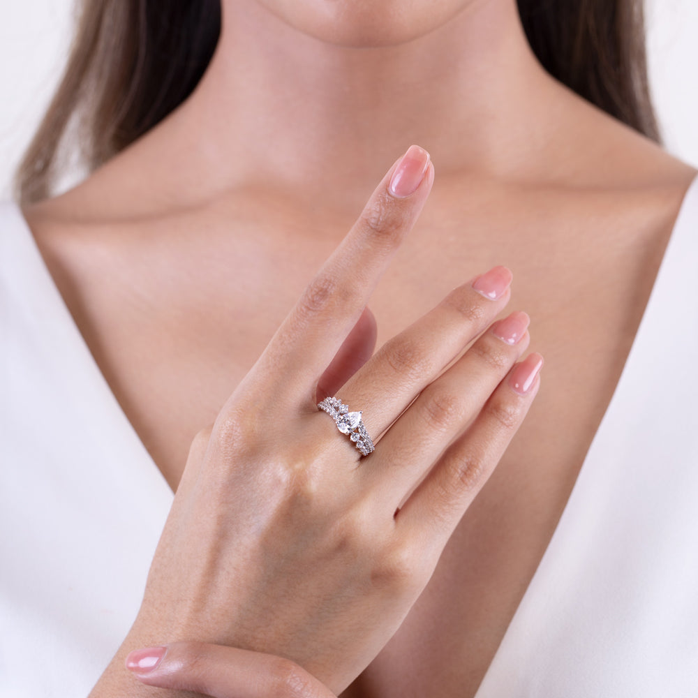 221R0350_01_Silver_cz_unique_pear_shaped_engagement_ring