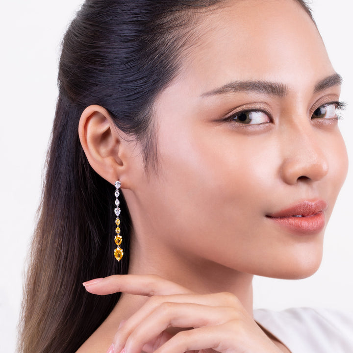 225E0232_01_Laureate_Silver_cz_pear_shape_yellow_&_white_sparkling_hanging_earrings