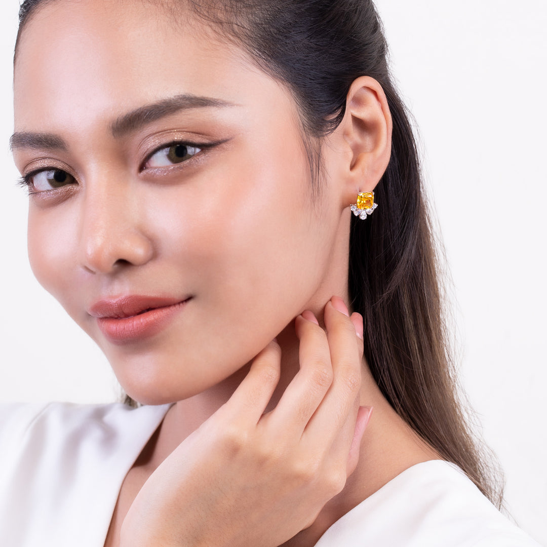 225E0240-01_Silver_Yellow_CZ_cushion_cut_stud_earring