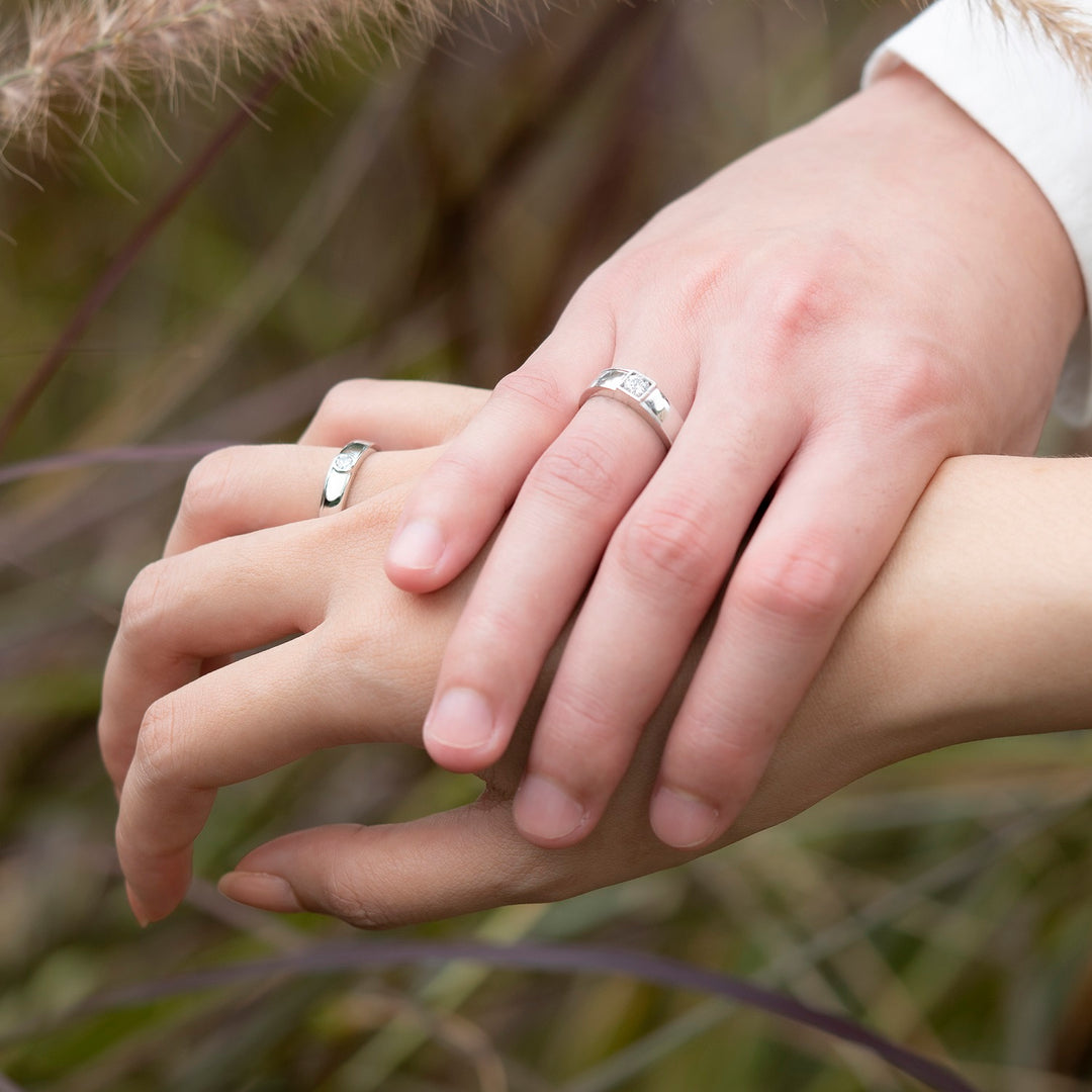 Merii_Couple_Rings_(4)_221R0374-01_and_221R0373-01