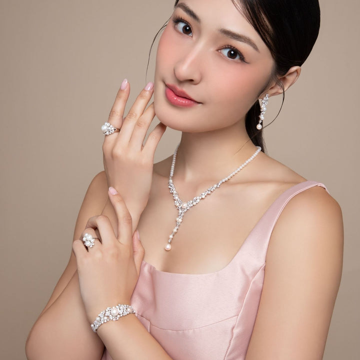 Classic Pearl: Sterling Silver Rhodium Plated Multi-Cut CZ & Princessl Cluster Ring