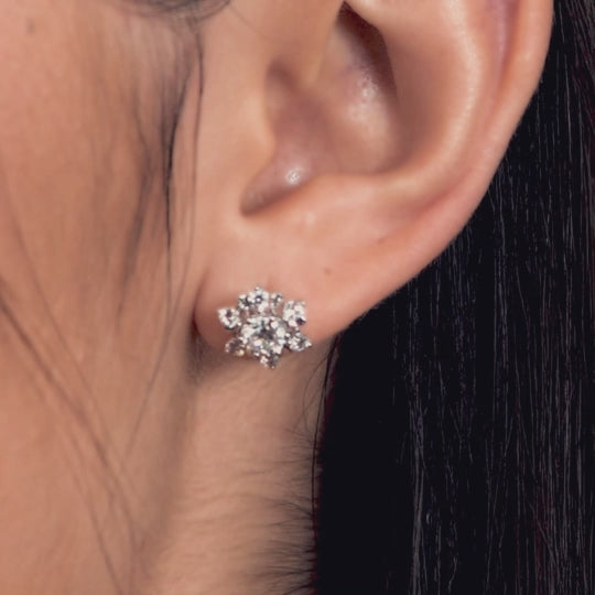 221E0566-01-Merii-Silver-with-100-facets-round-cut-cz-snowflakes-stud-earrings