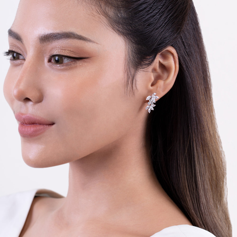 221E0264-01_Silver_CZ_fancy_leaf_stud_earrings