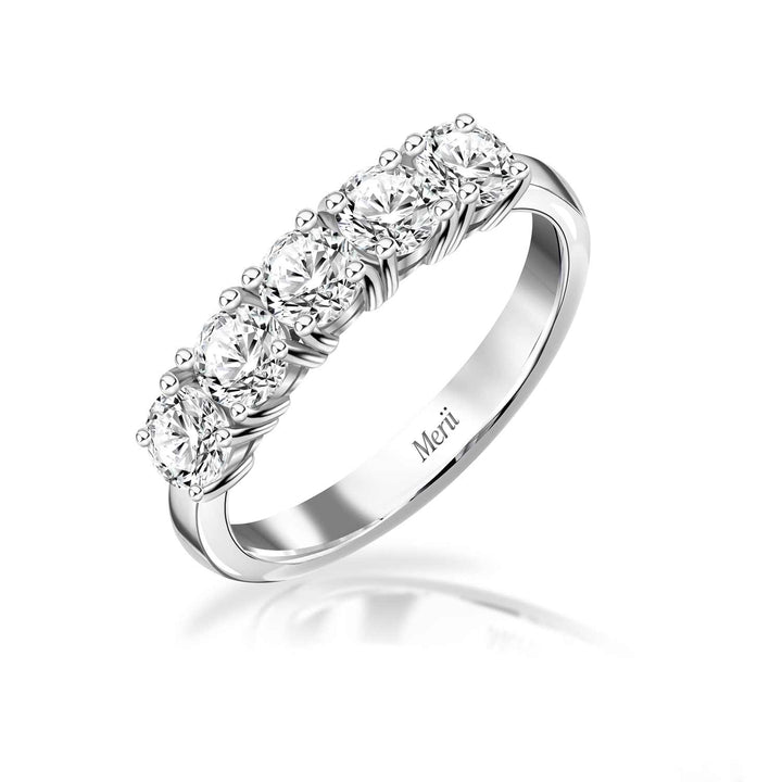 221R0029_01_Classic_100_cut_Silver_cz_round_shape_pave_classic_band_ring